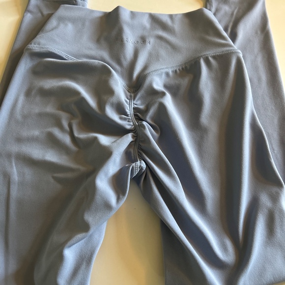 Paragon Leggings - Picture 3 of 4